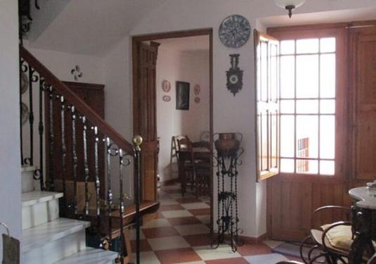 Town house in Alora