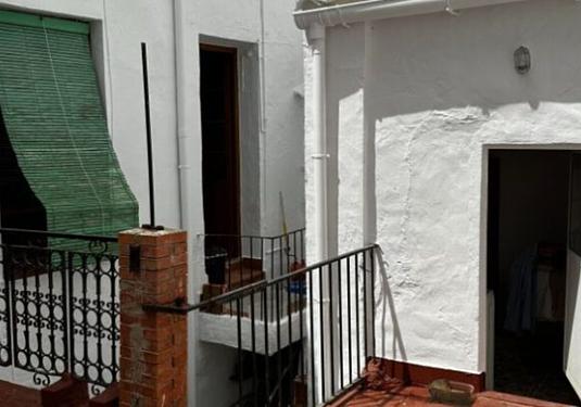 Town house in Alora