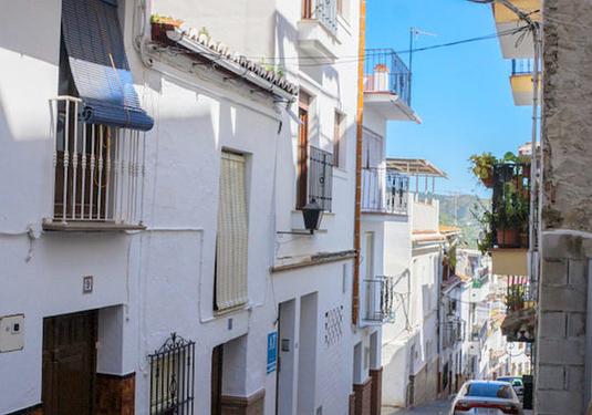 Commercial in Alora