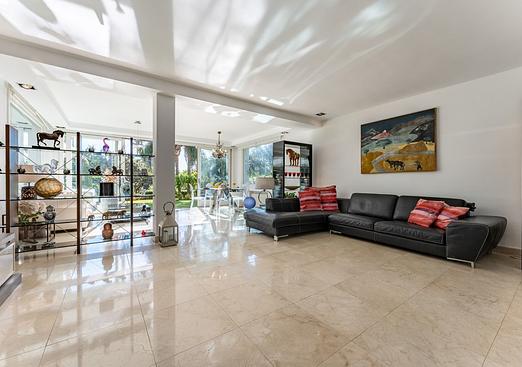 Villa in Calahonda