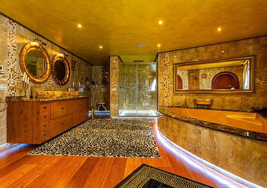 Villa in Benalmadena