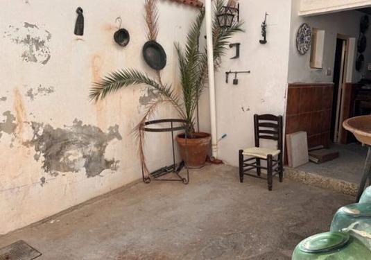 Town house in Alora