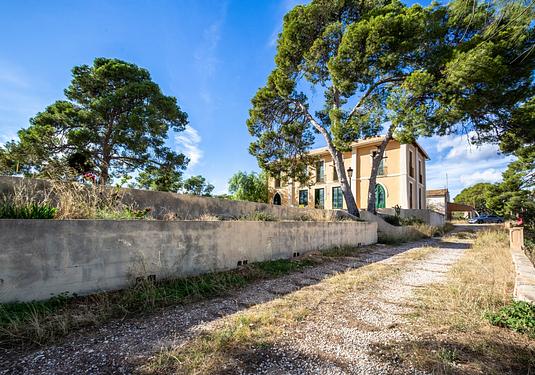 Villa in San Juan De Alicante