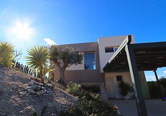 Villa in Finestrat