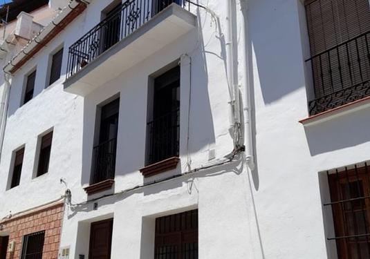 Town house in Alora