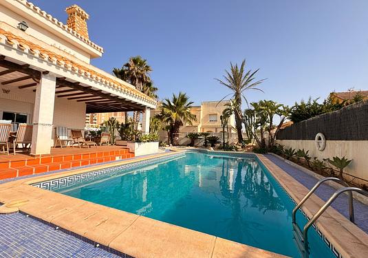 Villa in La Manga del Mar Menor