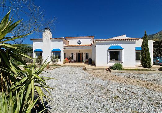 Villa in Canillas de Aceituno