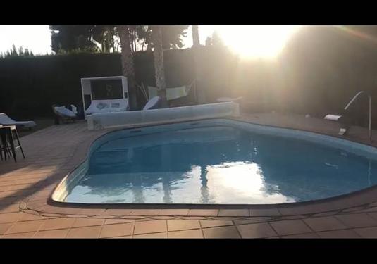 Villa in Elda