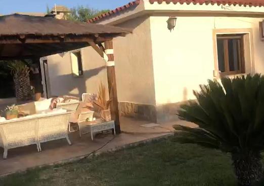 Villa in Elda