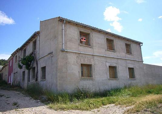 Country house in Salinas