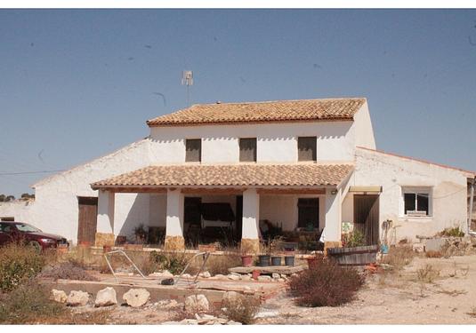 Country house in Torre Del Rico