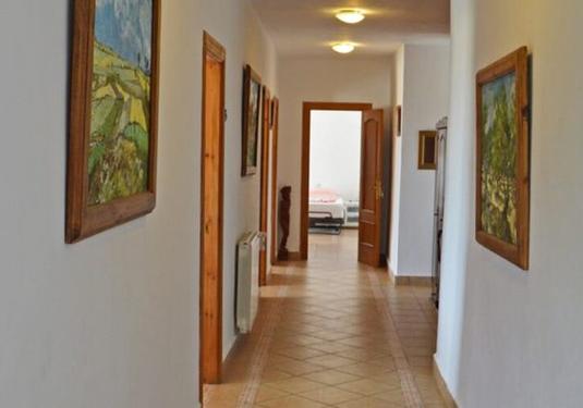 Villa in Alozaina