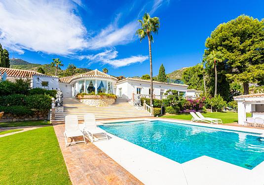 Villa in Benalmadena
