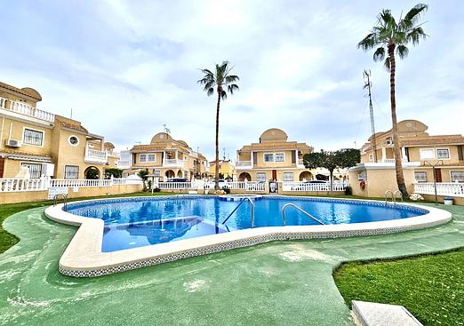 Town house in Cabo Roig