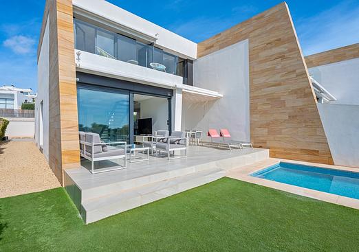 Villa in Orihuela Costa