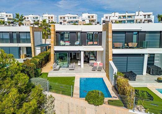 Villa in Orihuela Costa