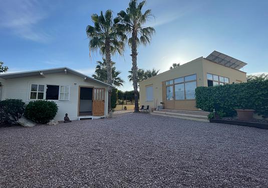 Country house in Elche