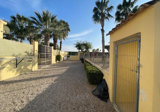 Country house in Elche