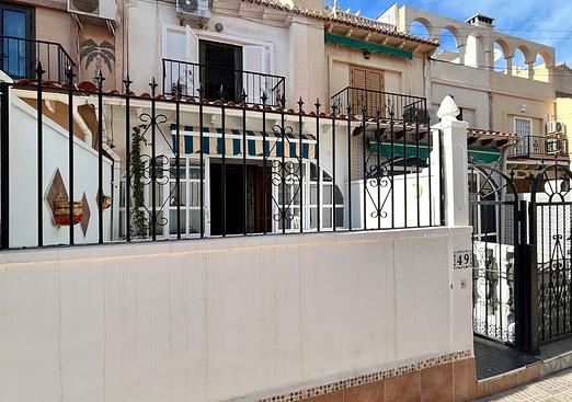 Town house in El Chaparral