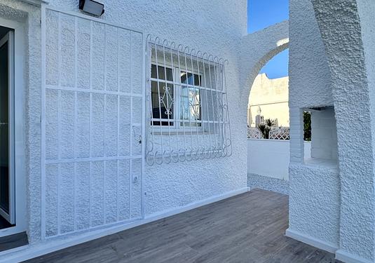 Bungalow in Orihuela Costa