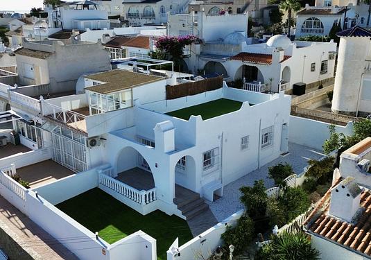 Bungalow in Orihuela Costa