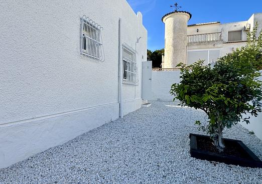 Bungalow in Orihuela Costa