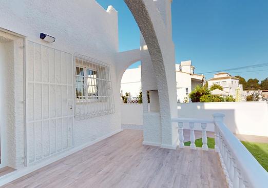 Bungalow in Orihuela Costa