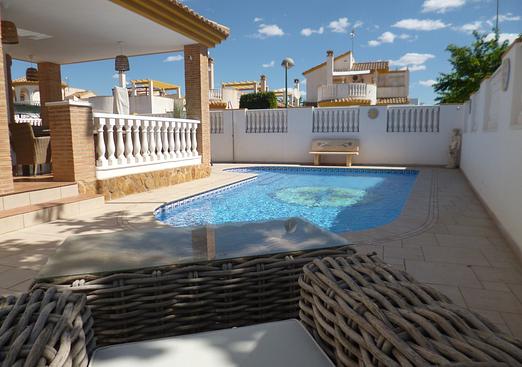 Villa in Pilar de La Horadada