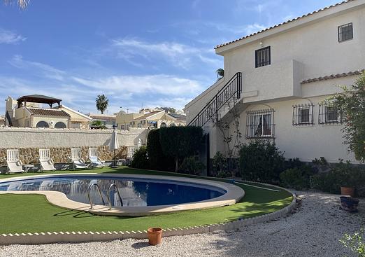 Villa in Camposol
