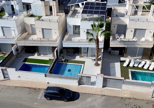 Villa in Orihuela Costa
