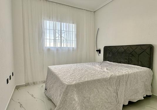 Apartment in Orihuela Costa