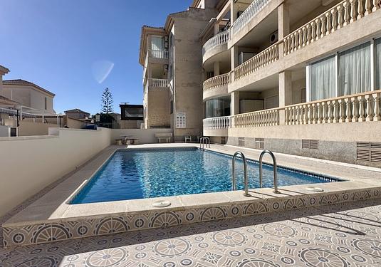 Apartment in Orihuela Costa