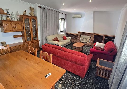 Villa in Periana