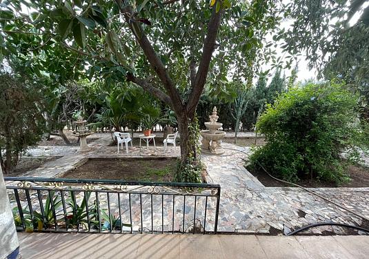 Villa in Elche