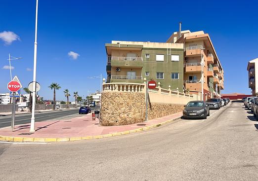 Apartment in San Miguel de Salinas