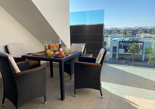 Apartment in El Raso