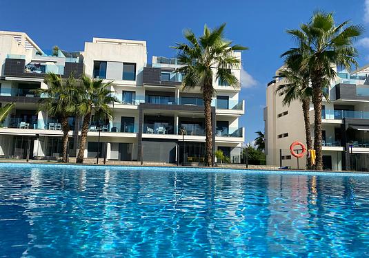 Apartment in El Raso