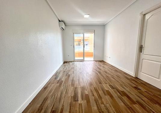 Apartment in San Miguel de Salinas