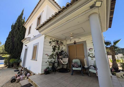 Villa in Benidorm