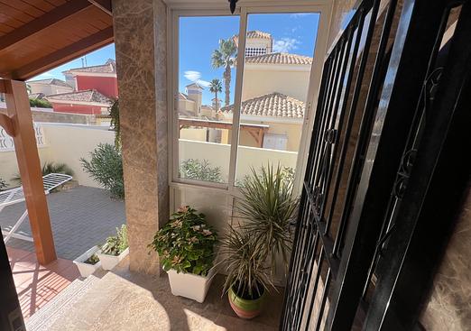 Villa in Algorfa