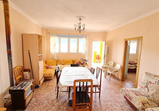 Country house in Yecla