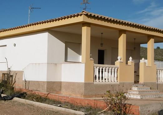 Country house in Yecla
