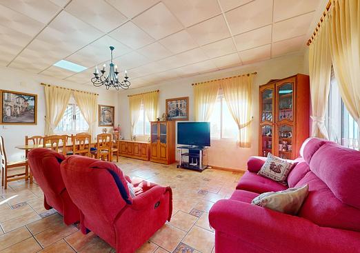Villa in Crevillent