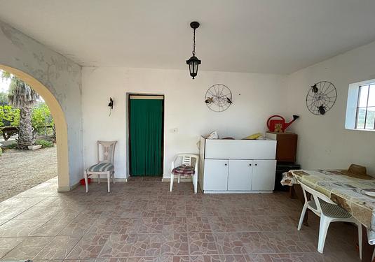 Country house in Jacarilla