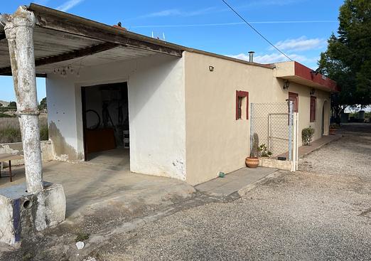 Country house in Jacarilla