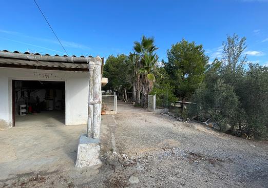 Country house in Jacarilla