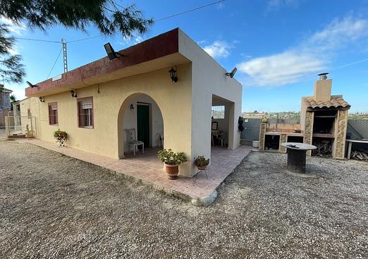 Country house in Jacarilla