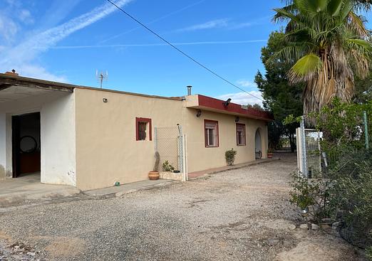 Country house in Jacarilla