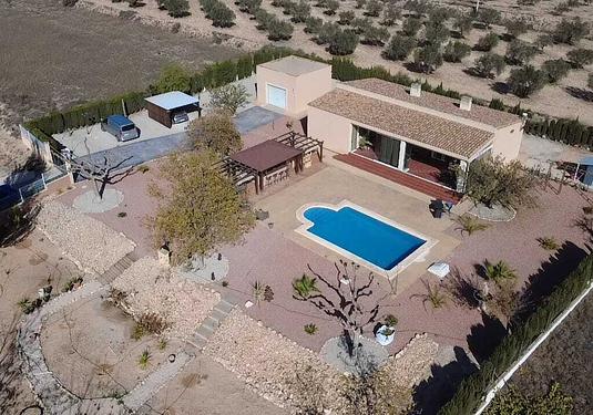 Villa in Sax