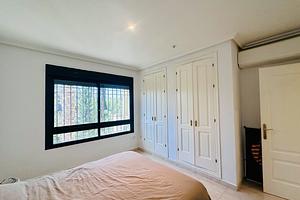 thumb 8